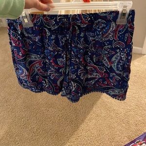 Patterned shorts